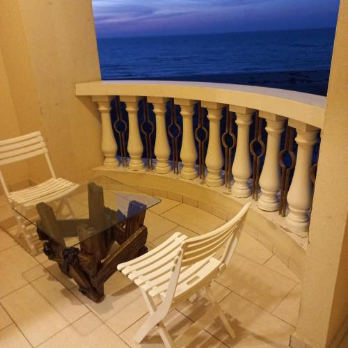 Sea View Studio 1 Royal Breeze