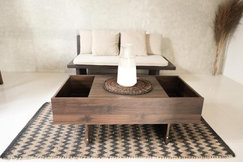 Tierra Javier near Sacred Heart Medical Center