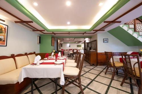 Restaurant, Nahar Heritage Hotel in Bangalore