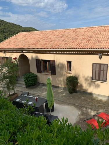 Villa avec vue imprenable sur la mer cap corse