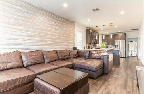 Gorgeous DTLA w/ View + Hot Tub!, Los Angeles (fotografie 10)