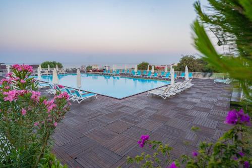 Master Family Club – Çenger, NJ