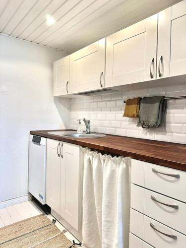 Cute loft with great location, Helsinky (fotografie 5)