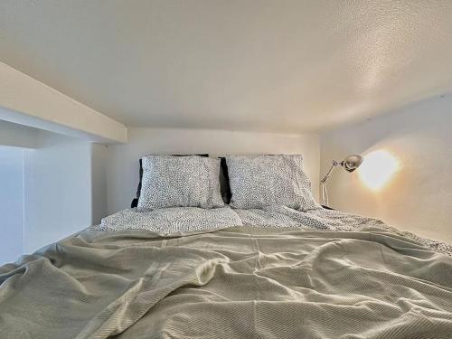 Cute loft with great location, Helsinky (fotografie 11)