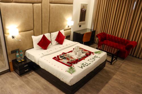 Superior Double Room image 7