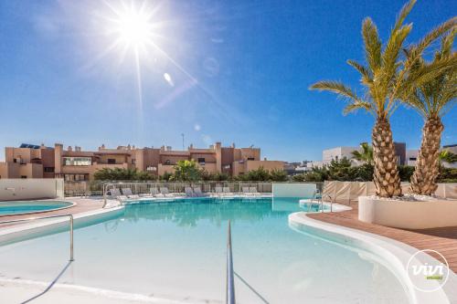 ViVi Homes - Sara Pool, Terrace, Golf & Beach