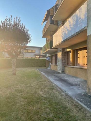 Le Charmeur * * * in Aurillac