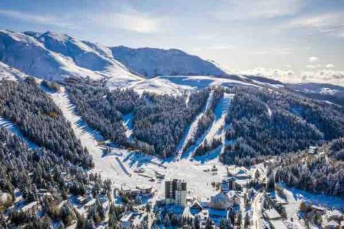 Le Charmeur * * * in Aurillac