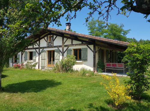 Maison dans la prairie à 15 min plages Messanges - Location saisonnière - Azur