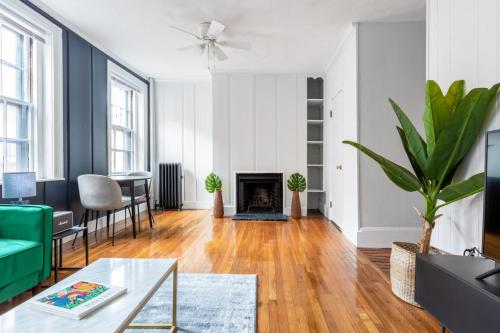 Bright Beacon Hill 1BR nr Boston Common BOS-233 secondary
