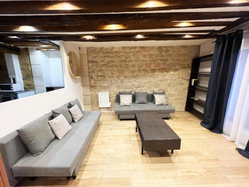 Urban Flat 43 - Charming Parisian Flat near Grands Boulevards - image 14