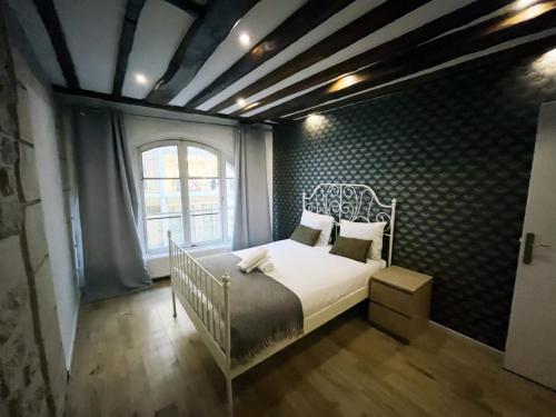 Urban Flat 43 - Charming Parisian Flat near Grands Boulevards - image 8