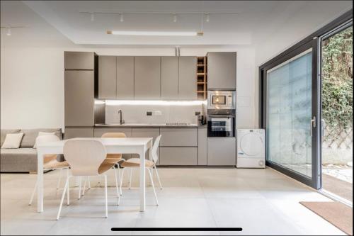 Loft Moderno vicino villa borghese, Roma (foto 3)