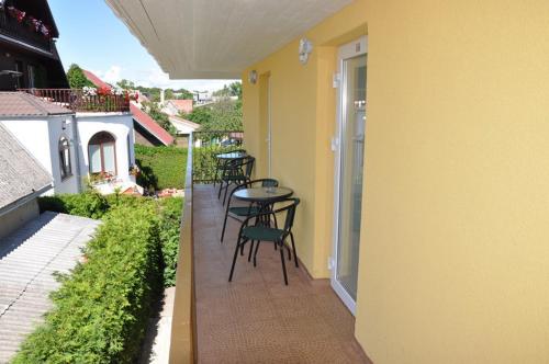 Double Room image 1