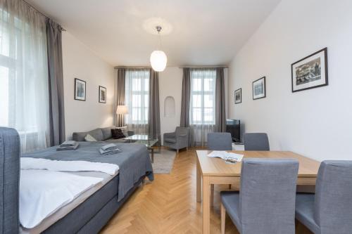 Upscale apartments in prime location near all sights, Praga (zdjęcie 9)