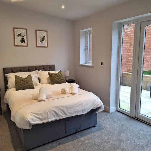 Home at Highgrove - Private Garden & Parking, Reading (zdjęcie 8)