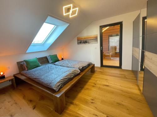 Eichen-Chalet in ไอเชนแบร์ก