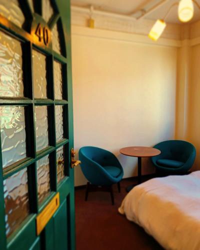 Riverside HOSTEL CHILLAX Namba Room Type - Double or Twin Room with Shared Bathroom