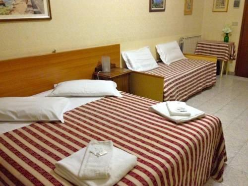 HOTEL SARA – Turin, NY