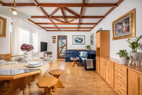 Iekārtas, Holiday Home & Spa Kozji Vrh in Kozji Vrh