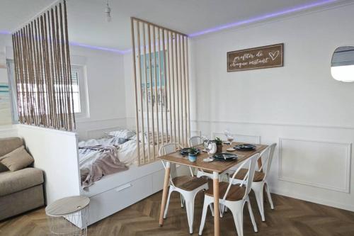 貝爾格 Perle Berckoise - studio - 250m de la plage - 1er etage 3星级 单人房 泳池