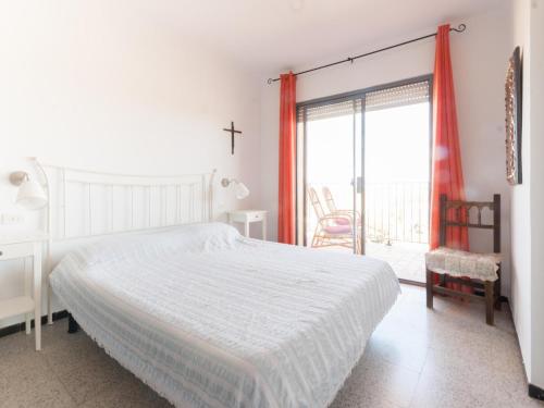 Apartamento Sant Pere Pescador, 2 dormitorios, 5 personas - ES-89-81