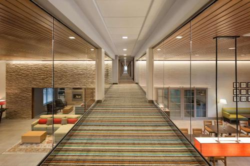 Country Inn & Suites by Radisson Seattle-Tacoma International Airport WA - image 5