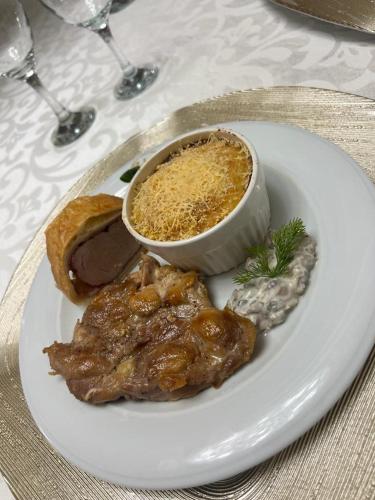 Hotel Orient Braila - image 8