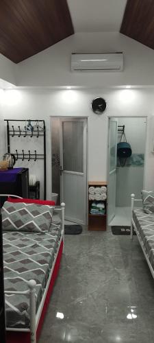 15 Guest - Unit 1&2 House type and Studio type