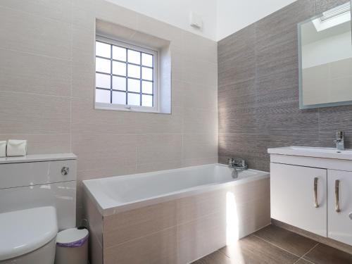 The Shippon - image 10