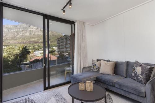 The Cedar Unit 105 - image 9