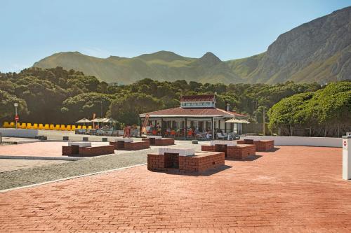 Standard Holiday Home image 6