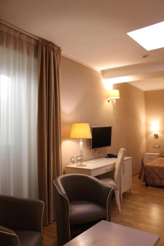 Hotel Centrale - image 2