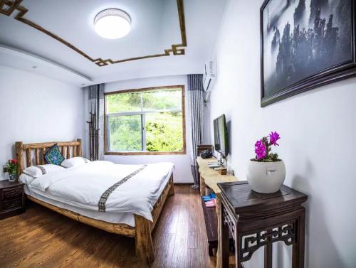 1 queen bed