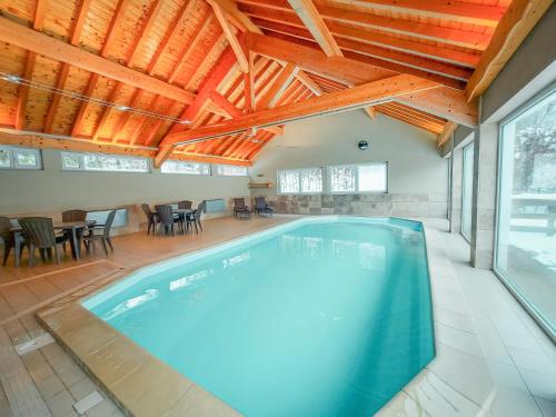 Vue sur la Vallée - Family holiday home in Malmedy with private pool