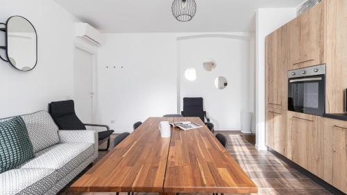 Three-Bedroom Apartment image 7