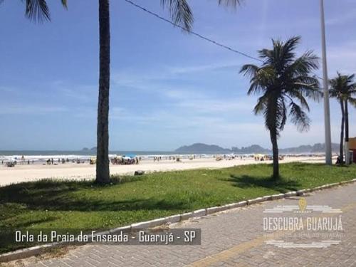 Apartamento 3 Dormitorios - Guaruja/SP - Lado Praia near Point Coffee E Sorveteria