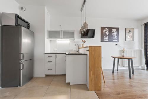 Lovely studio. Good location. near Arkadia Bevásárlóközpont