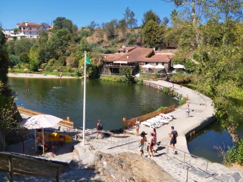 Bližnja znamenitost, Santa Clara in Coja