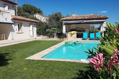 Villa agréable avec piscine 8 pers max - Location, gîte - Lorgues