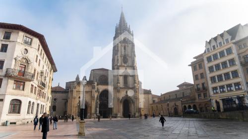 Cimadevilla - Apartment - Oviedo