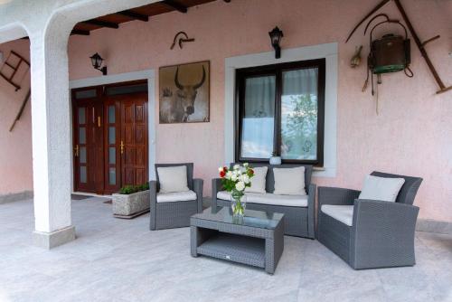 حديقة, Apartment Sirol in لابين