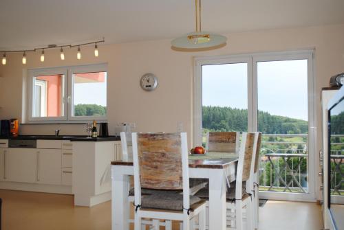廚房, Ferien im Maigen in 梅特拉
