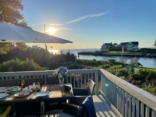 Summer Rental House with Private Beach and 30ft Boat Dock in Southampton, USA