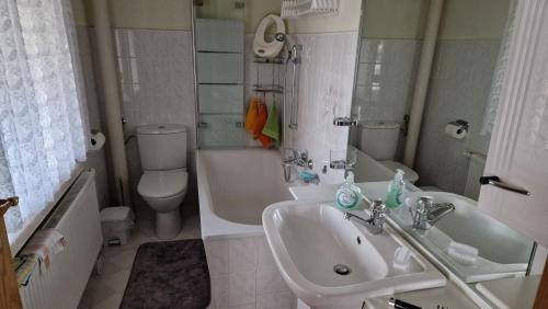 Vannas istaba, Ferienhaus LIANE in Breitenbrunn/Erzgeb.