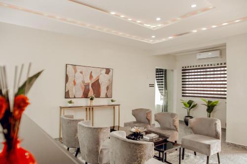 Lobby, Nexus Xpress Hotel in Abuja