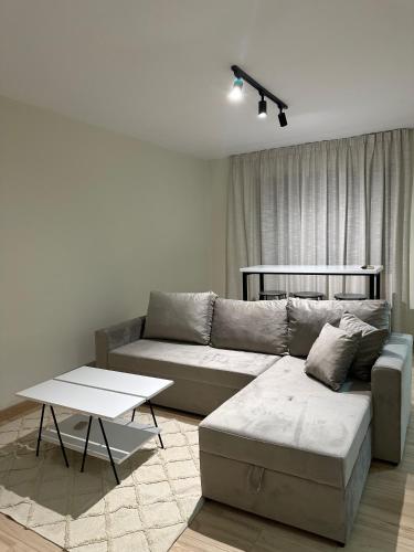 White apartment, in the center of Tirana, Tirana (photo 4)