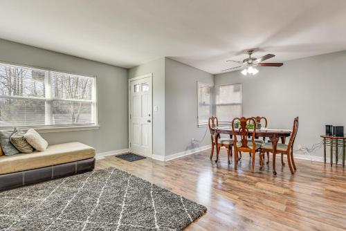 Updated Charlotte Home with Yard about 3 Mi to Uptown! in Charlotte, USA