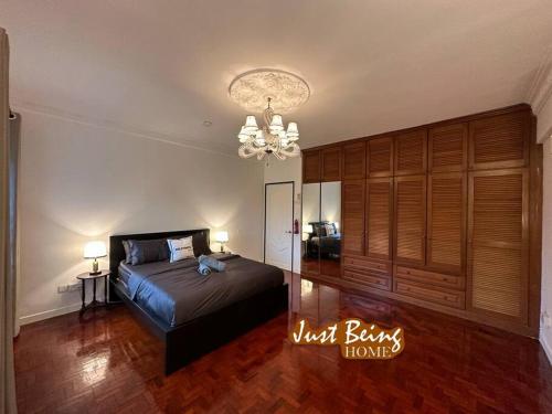 Just Being Home 10pax 3BR/3BA 4Queen/1Sofa Just Being Home 10pax 3BR/3BA 4Queen/1Sofa