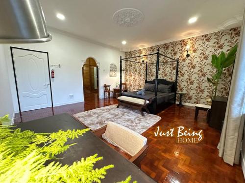 Just Being Home 10pax 3BR/3BA 4Queen/1Sofa Just Being Home 10pax 3BR/3BA 4Queen/1Sofa